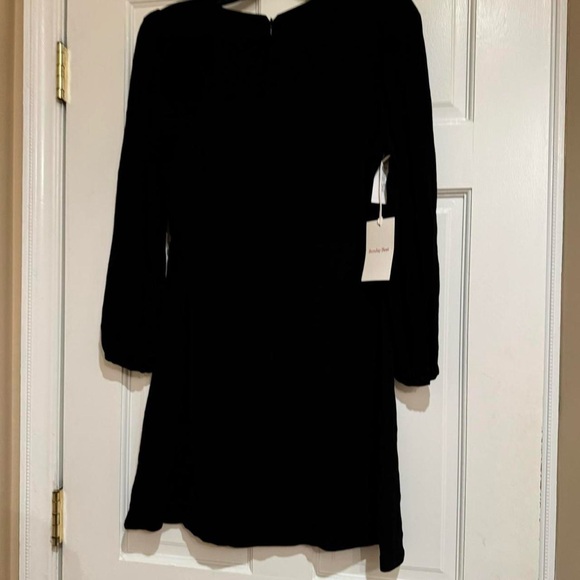 ARITZIA SUNDAY BEST BLACK GRAYSON DRESS SIZE 4 - Picture 3 of 5